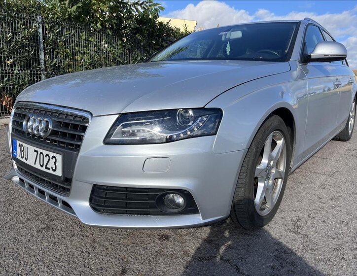 Audi A4 30