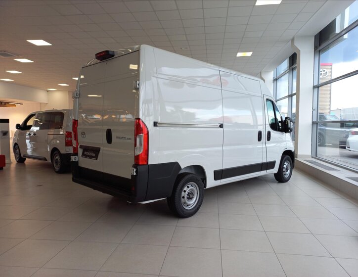 Toyota ProAce 4