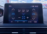 Peugeot 3008 SUV 1,2 l 96 kw