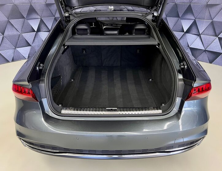 Audi A7 Sedan / Limuzína 3,0 l 210 kw