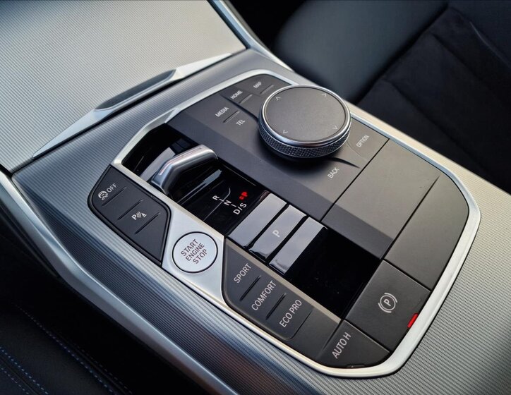 BMW Řada 3 Sedan 2,0 l 140 kw