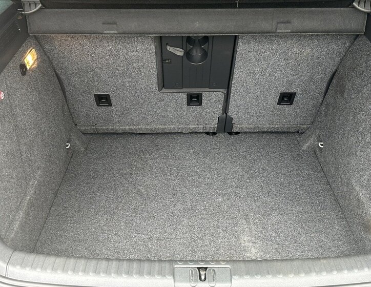 Volkswagen Tiguan SUV / Terénní 2,0 l 125 kw