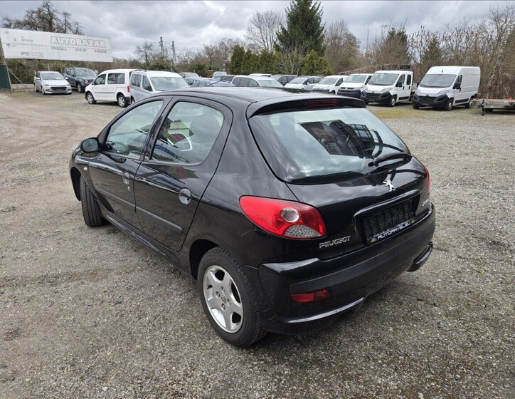 Peugeot 206 Hatchback 1,1 l 44 kw