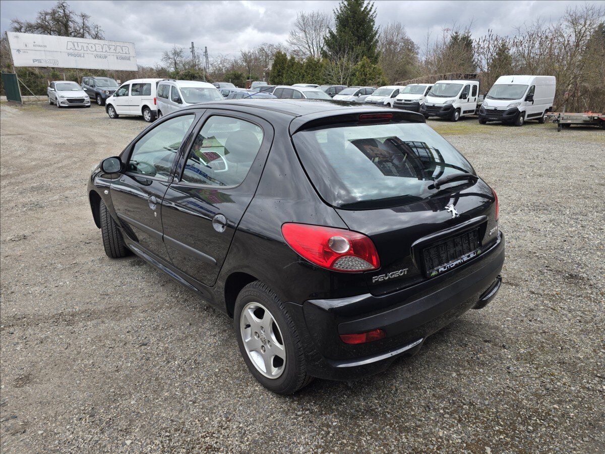 Peugeot 206 Hatchback 1,1 l 44 kw