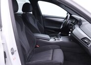 BMW Řada 5 12