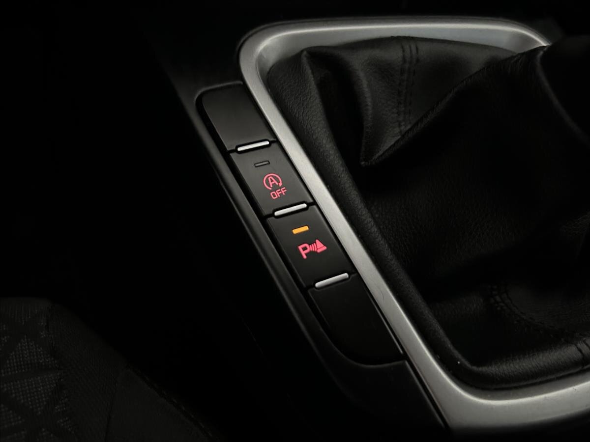 KIA Ceed Kombi 1,5 l 118 kw