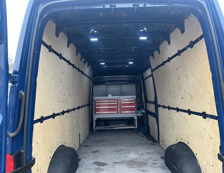 Volkswagen Crafter Užitková 2,0 l 103 kw