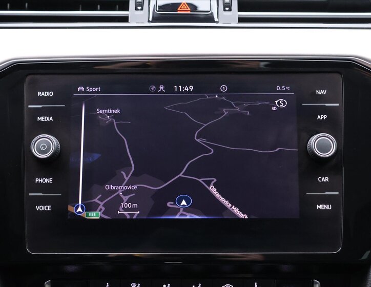 Volkswagen Passat 24