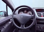 Peugeot 207 11