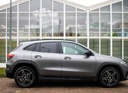 Mercedes-Benz GLA 4