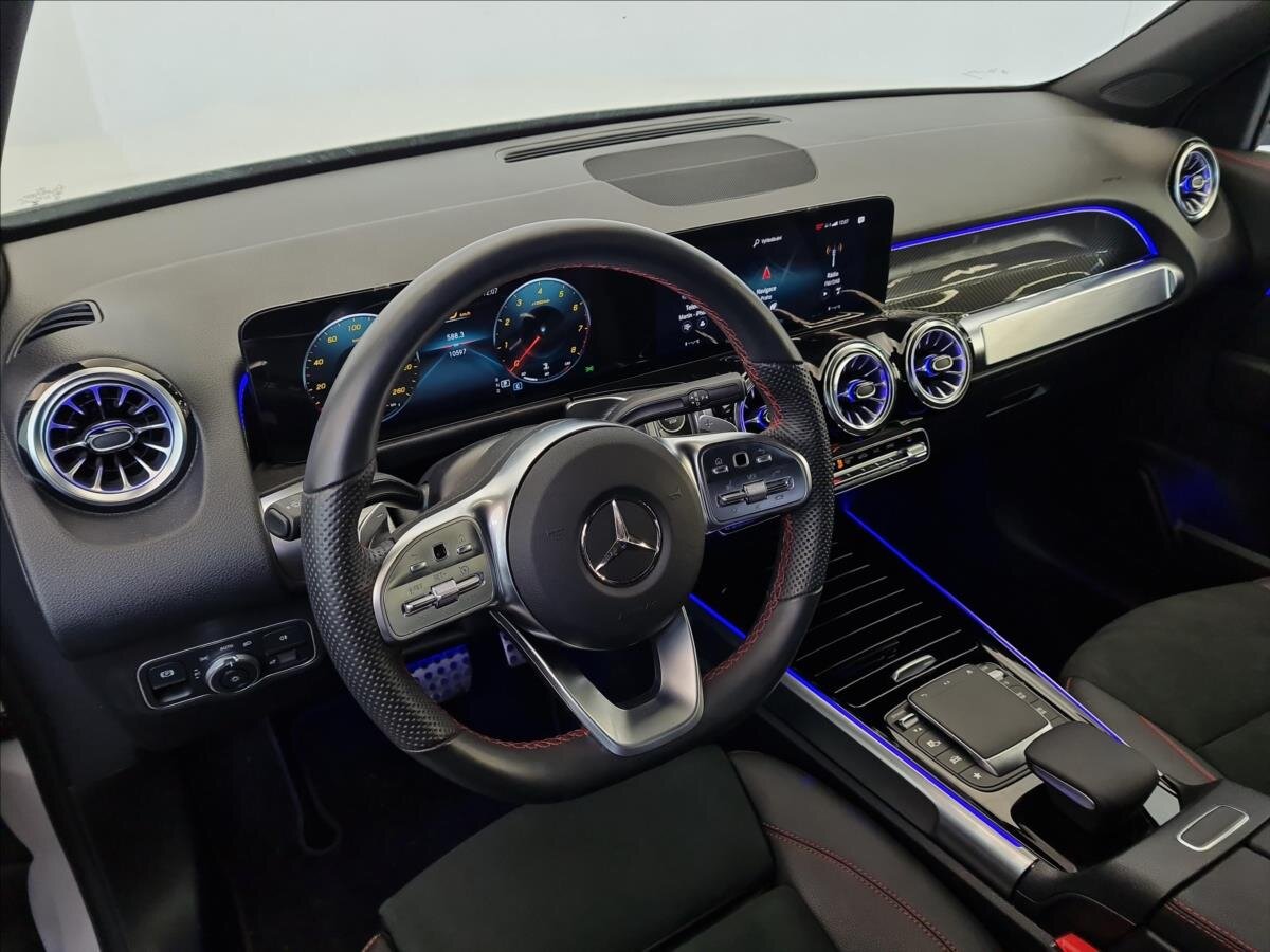 Mercedes-Benz GLB SUV 1,3 l 120 kw