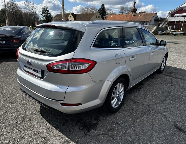 Ford Mondeo Kombi 2,0 l 103 kw