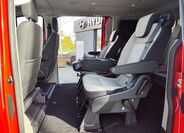 Ford Tourneo Custom 12