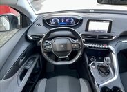 Peugeot 3008 SUV 1,2 l 96 kw