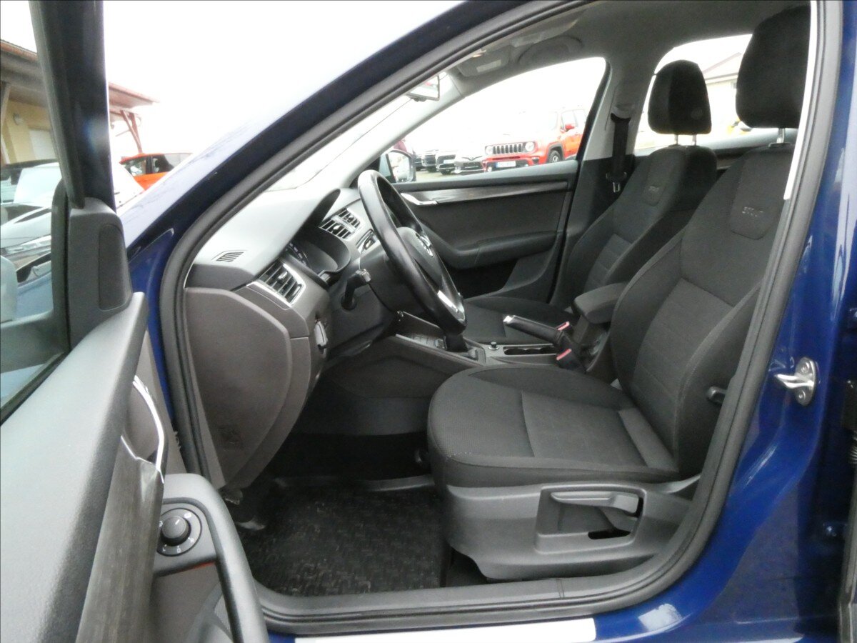 Škoda Octavia Kombi 2,0 l 110 kw