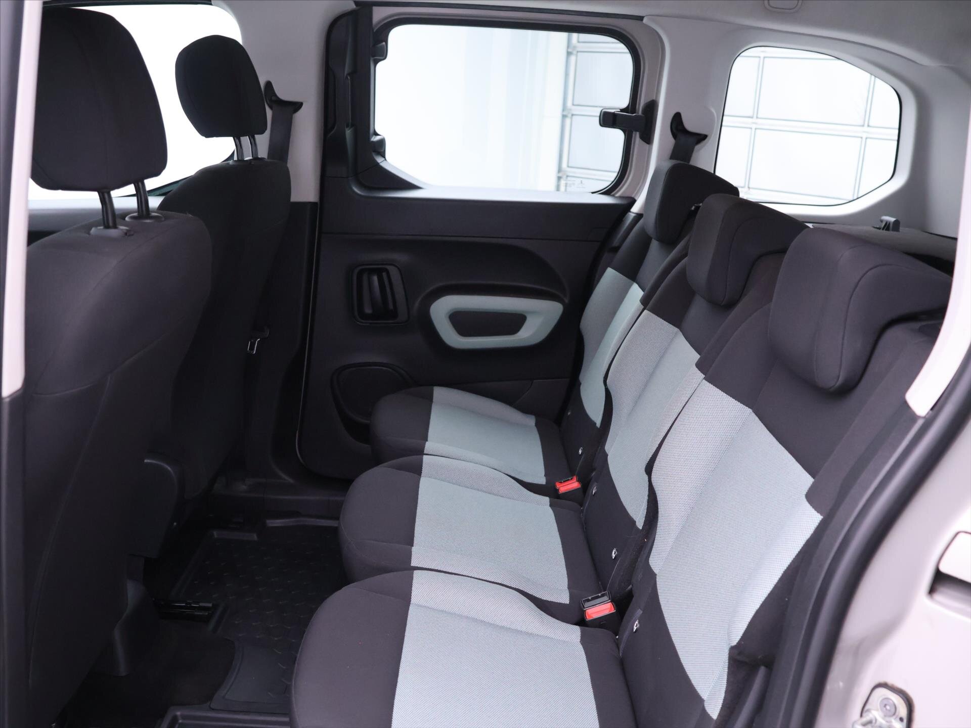 Citroën Berlingo MPV 1,5 l 75 kw