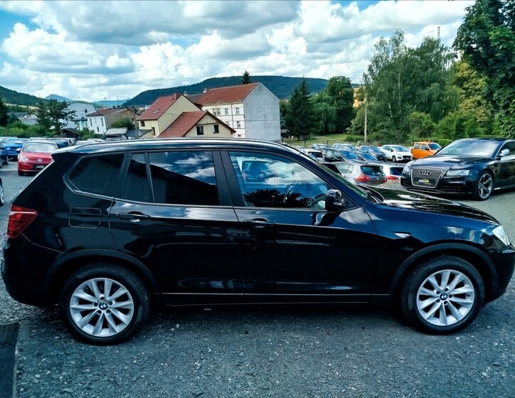 BMW X3 7