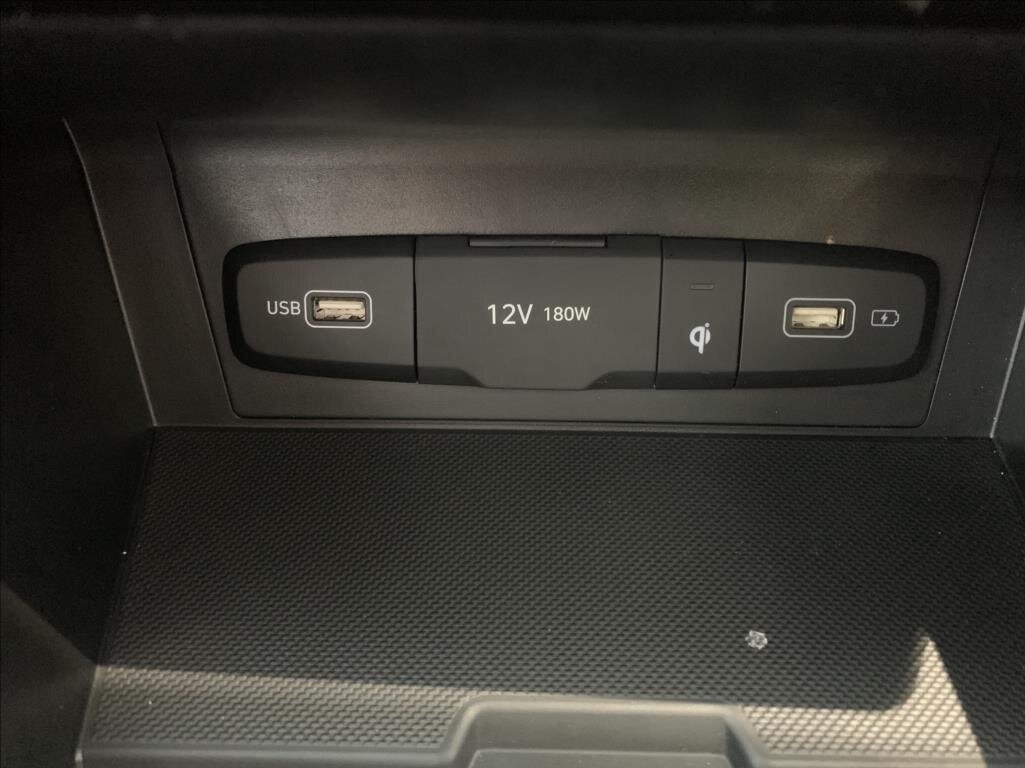 Hyundai Tucson SUV / Terénní 1,6 l 169 kw