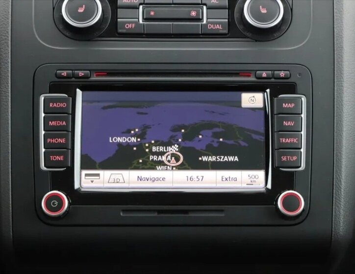 Volkswagen Tiguan SUV / Terénní 0,0 77 kw