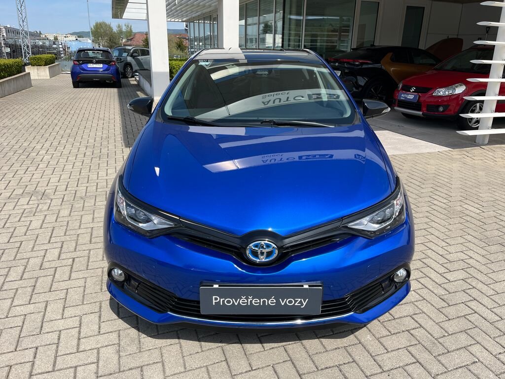 Toyota Auris Hatchback 1,8 l 73 kw