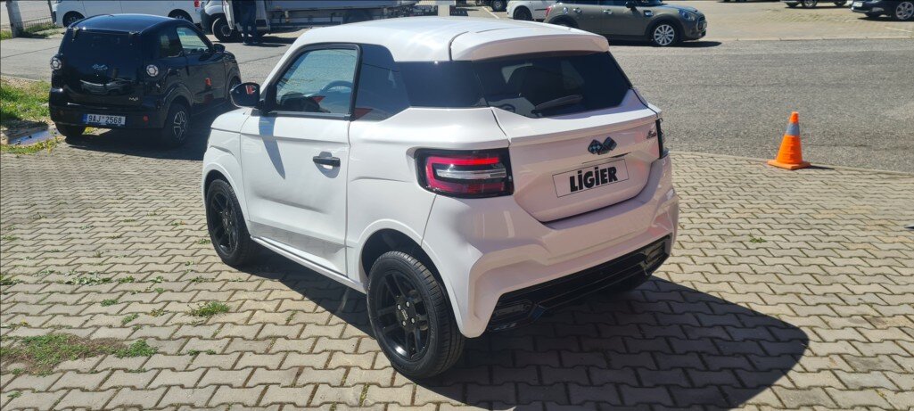 Ligier JS 50 Hatchback 499,0 6 kw