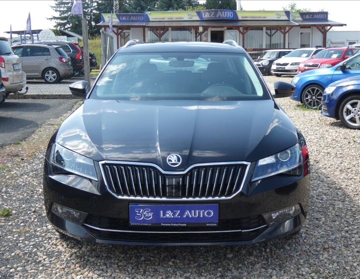 Škoda Superb 2