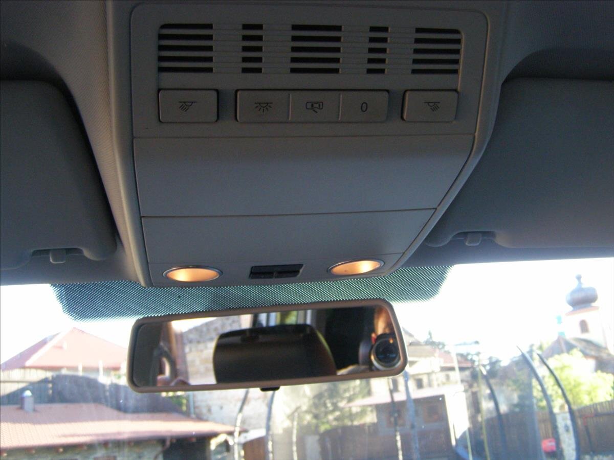 Volkswagen Multivan MPV 2,0 l 132 kw