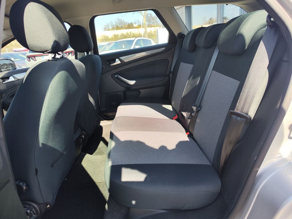 Ford Mondeo Kombi 2,0 l 103 kw