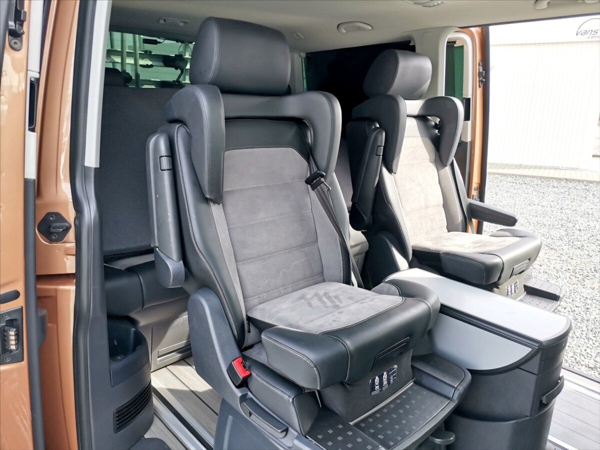 Volkswagen Multivan VAN / Minibus 2,0 l 150 kw