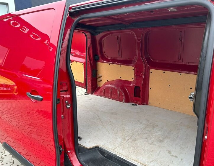 Citroën Jumpy Skříň 2,0 l 110 kw