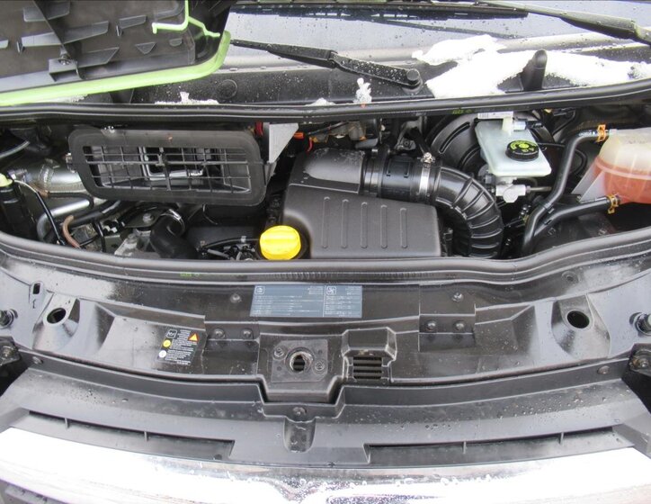 Opel Vivaro Ostatní 2,5 l 84 kw