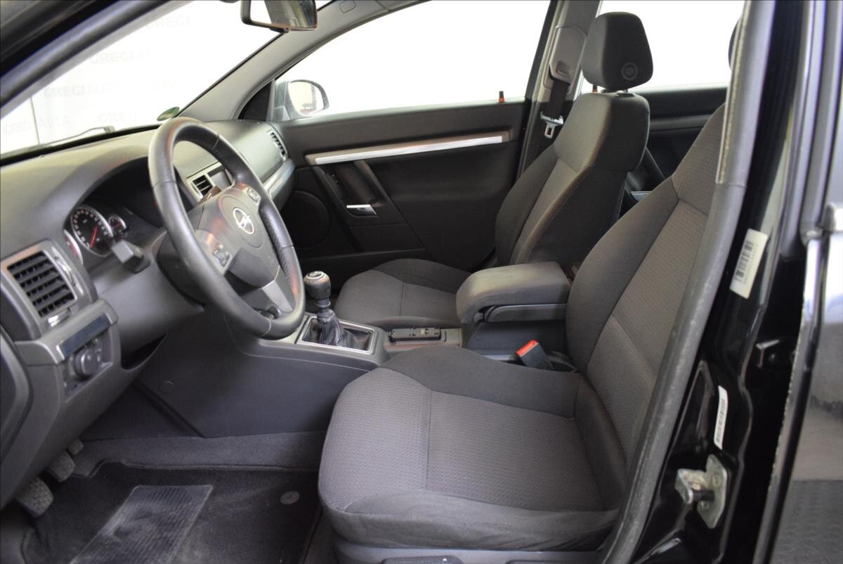 Opel Vectra Liftback 1,8 l 103 kw