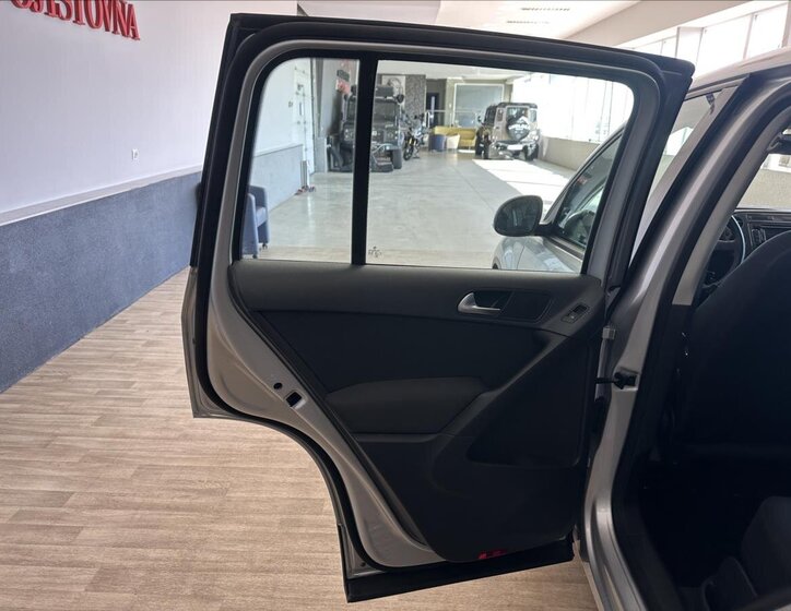 Volkswagen Tiguan SUV / Terénní 2,0 l 103 kw