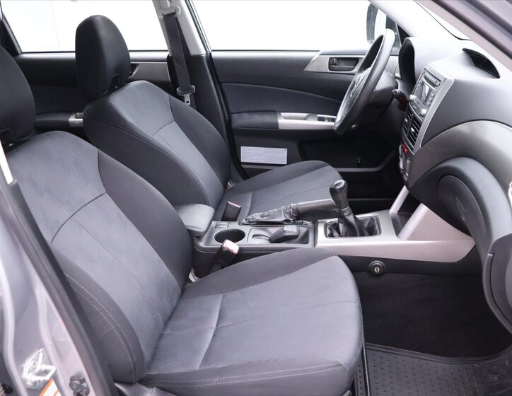 Subaru Forester SUV 2,0 l 110 kw