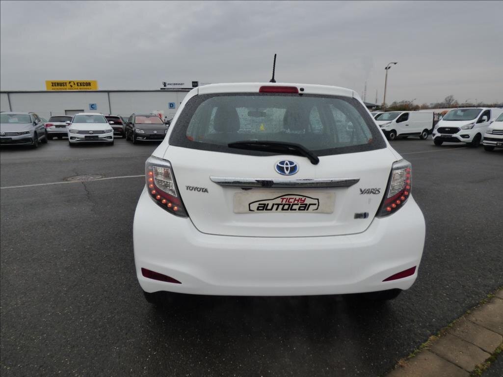Toyota Yaris Hatchback 1,5 l 55 kw