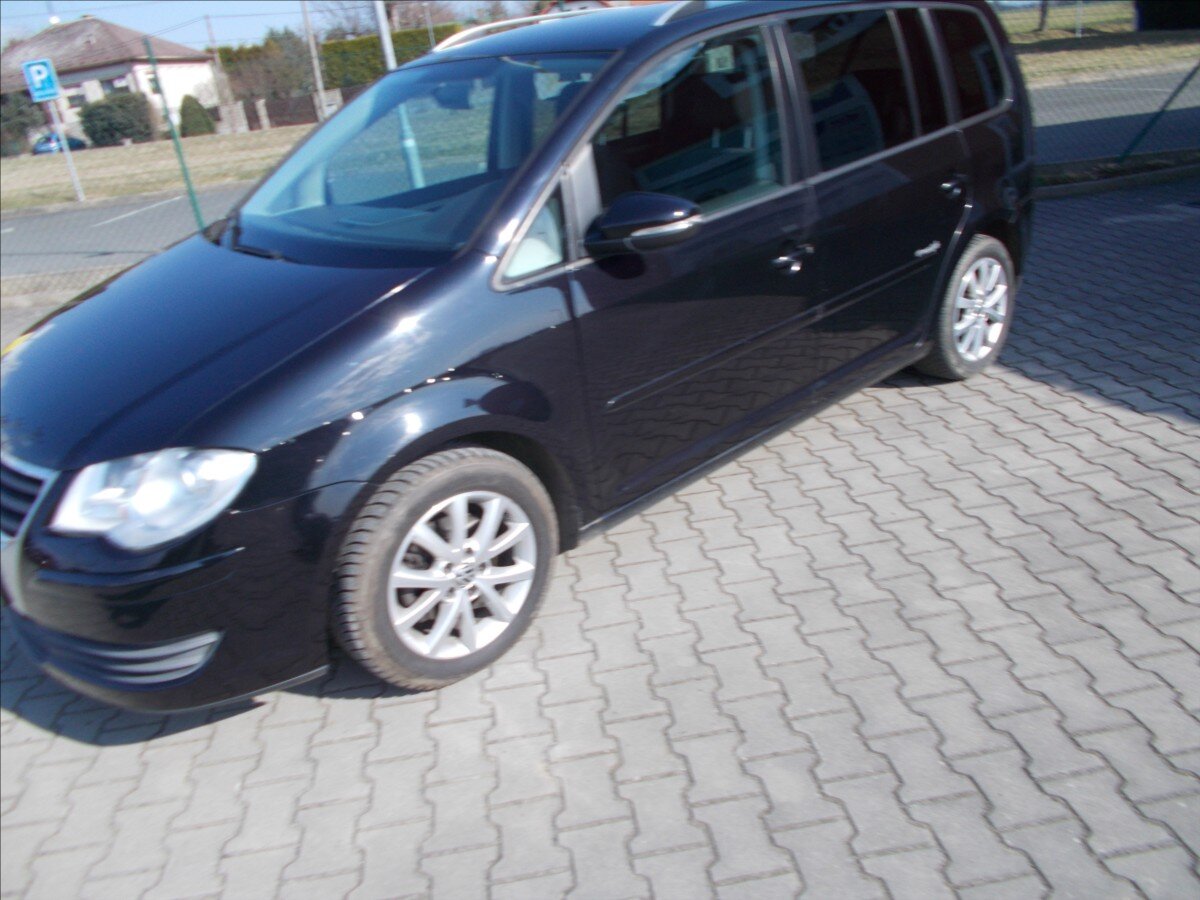 Volkswagen Touran MPV 1,9 l 77 kw