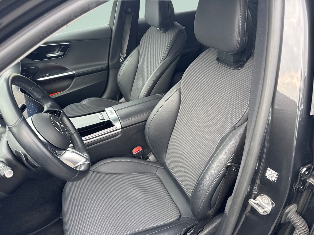 Mercedes-Benz Třídy C Sedan / Limuzína 2,0 l 147 kw