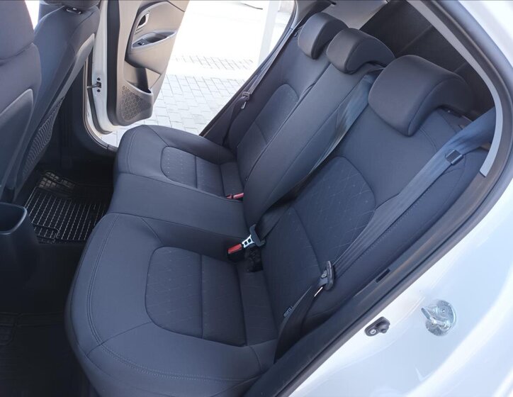 KIA Rio Hatchback 1,2 l 62 kw