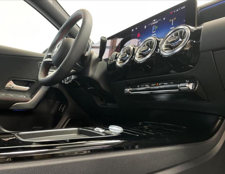 Mercedes-Benz Třídy A 16