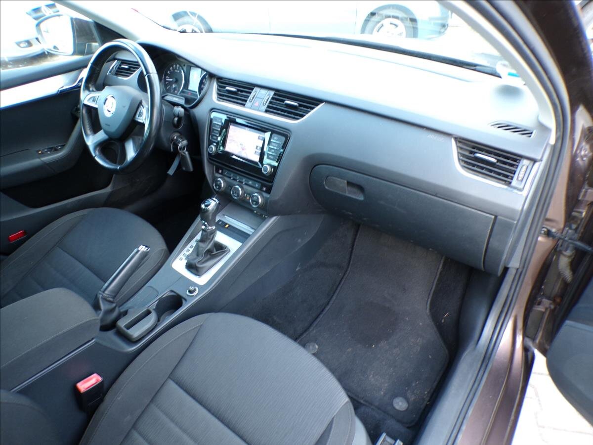 Škoda Octavia Kombi 2,0 l 110 kw