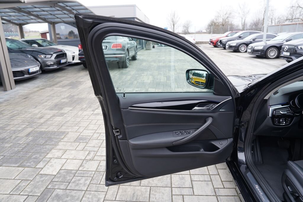 BMW Řada 5 Sedan 2,0 l 140 kw