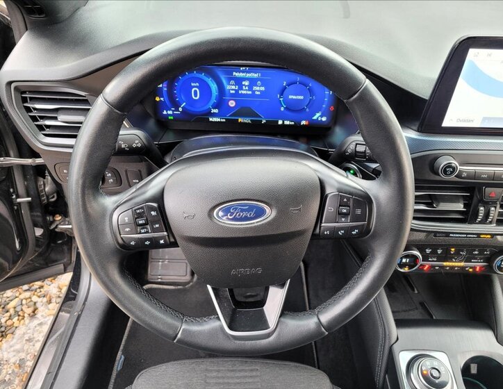 Ford Focus Kombi 1,5 l 88 kw