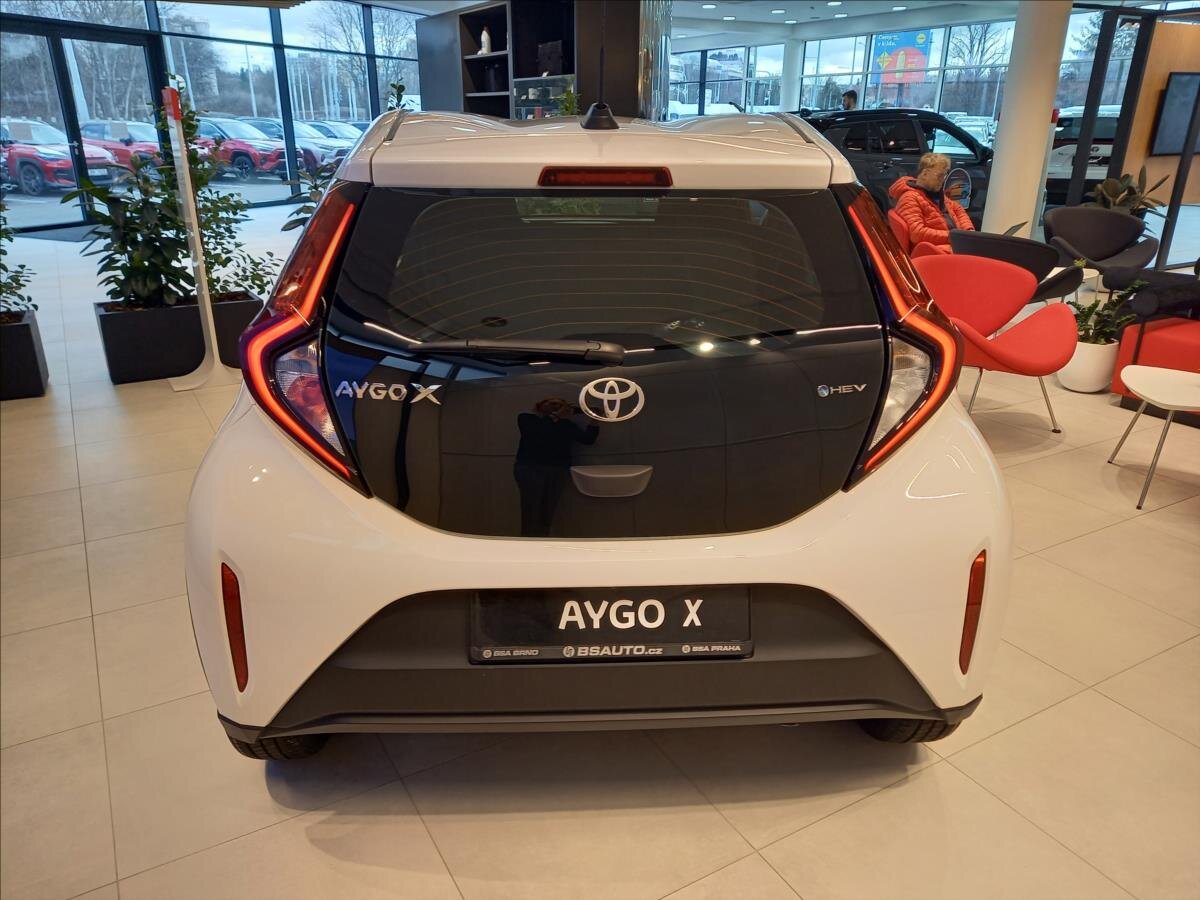 Toyota Aygo Hatchback 1,5 l 85 kw