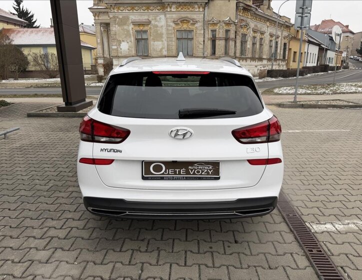 Hyundai i30 Kombi 1,5 l 117 kw