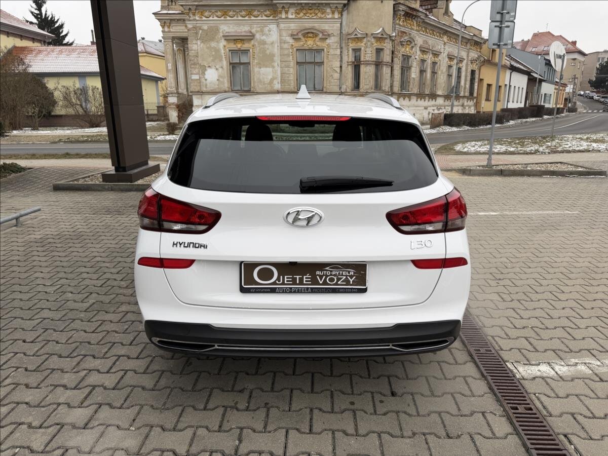 Hyundai i30 Kombi 1,5 l 117 kw