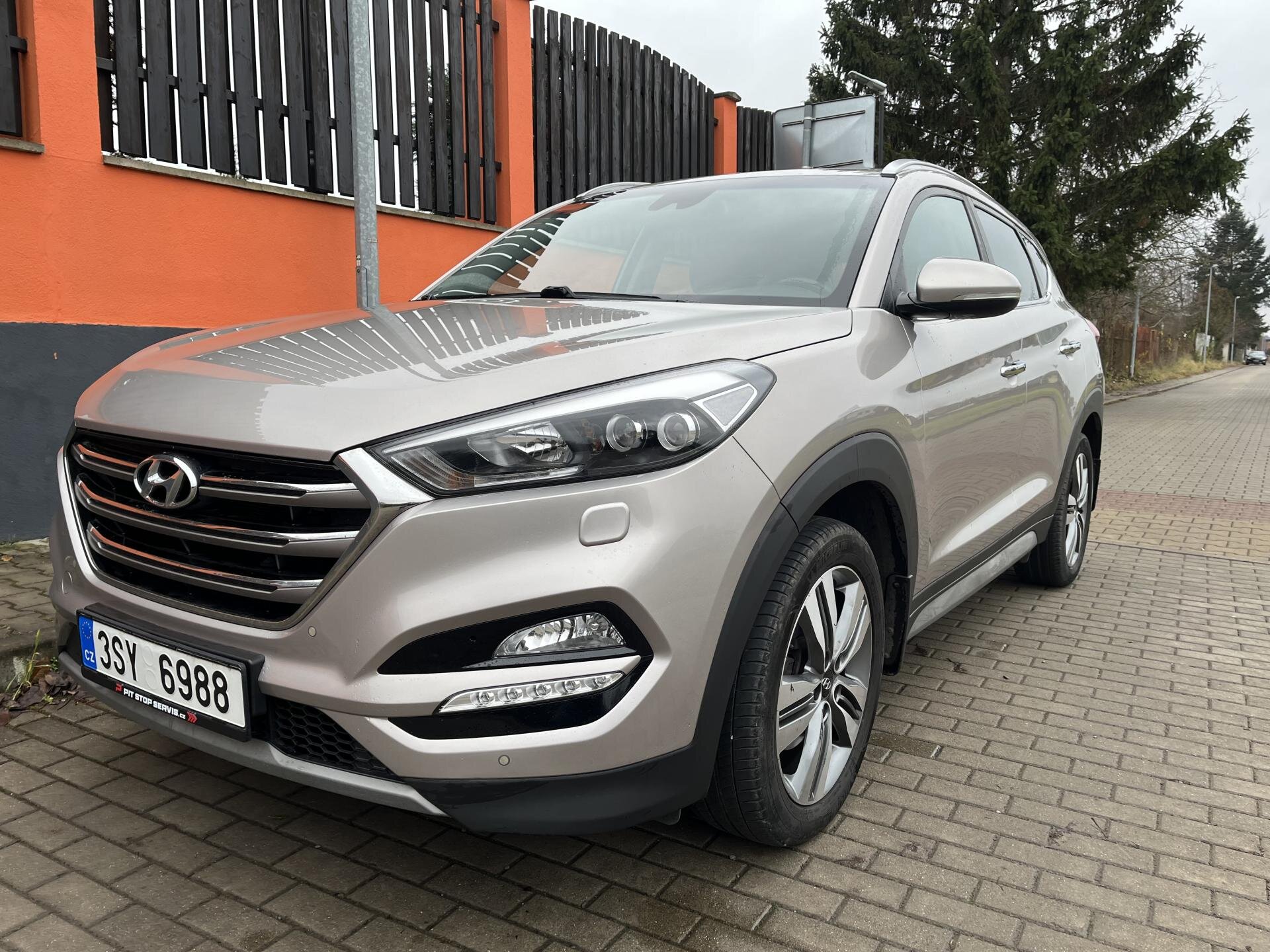 Hyundai Tucson