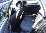 Volkswagen Golf 10