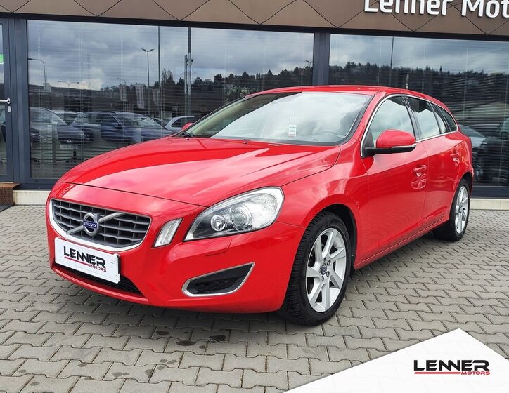 Volvo V60 Kombi 2,0 l 120 kw