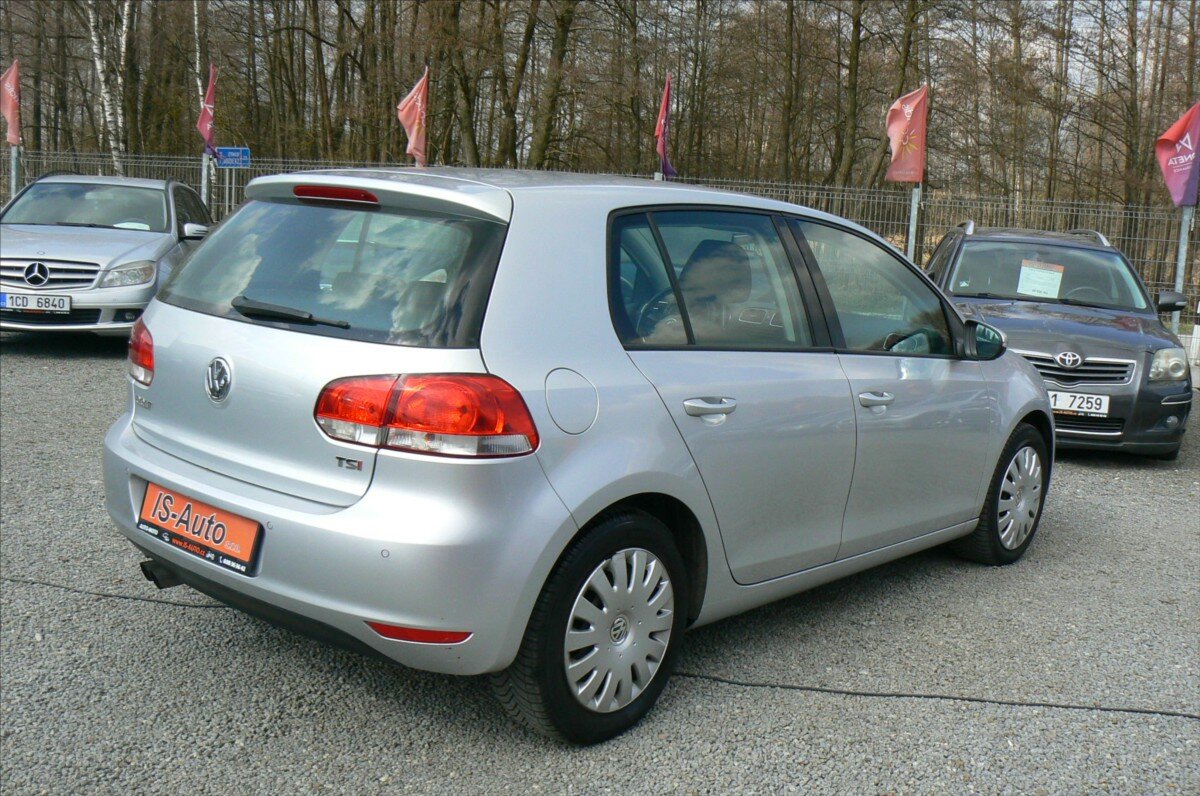 Volkswagen Golf Hatchback 1,4 l 90 kw