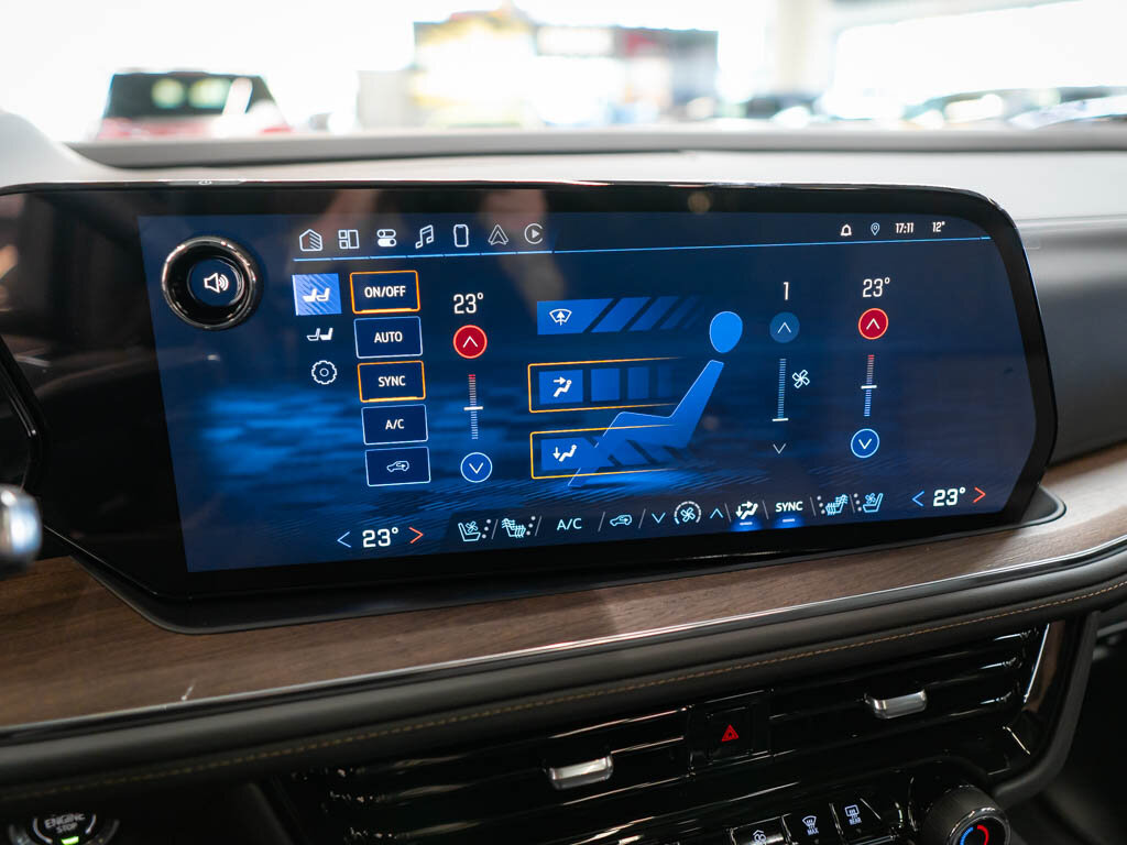 Chevrolet Tahoe SUV 6,2 l 313 kw